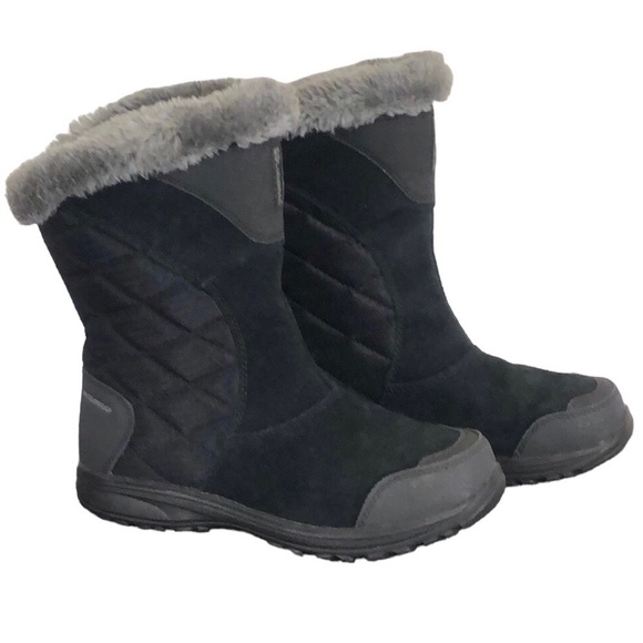 Columbia Shoes - Columbia women’s waterproof boots size 6.5 New without box